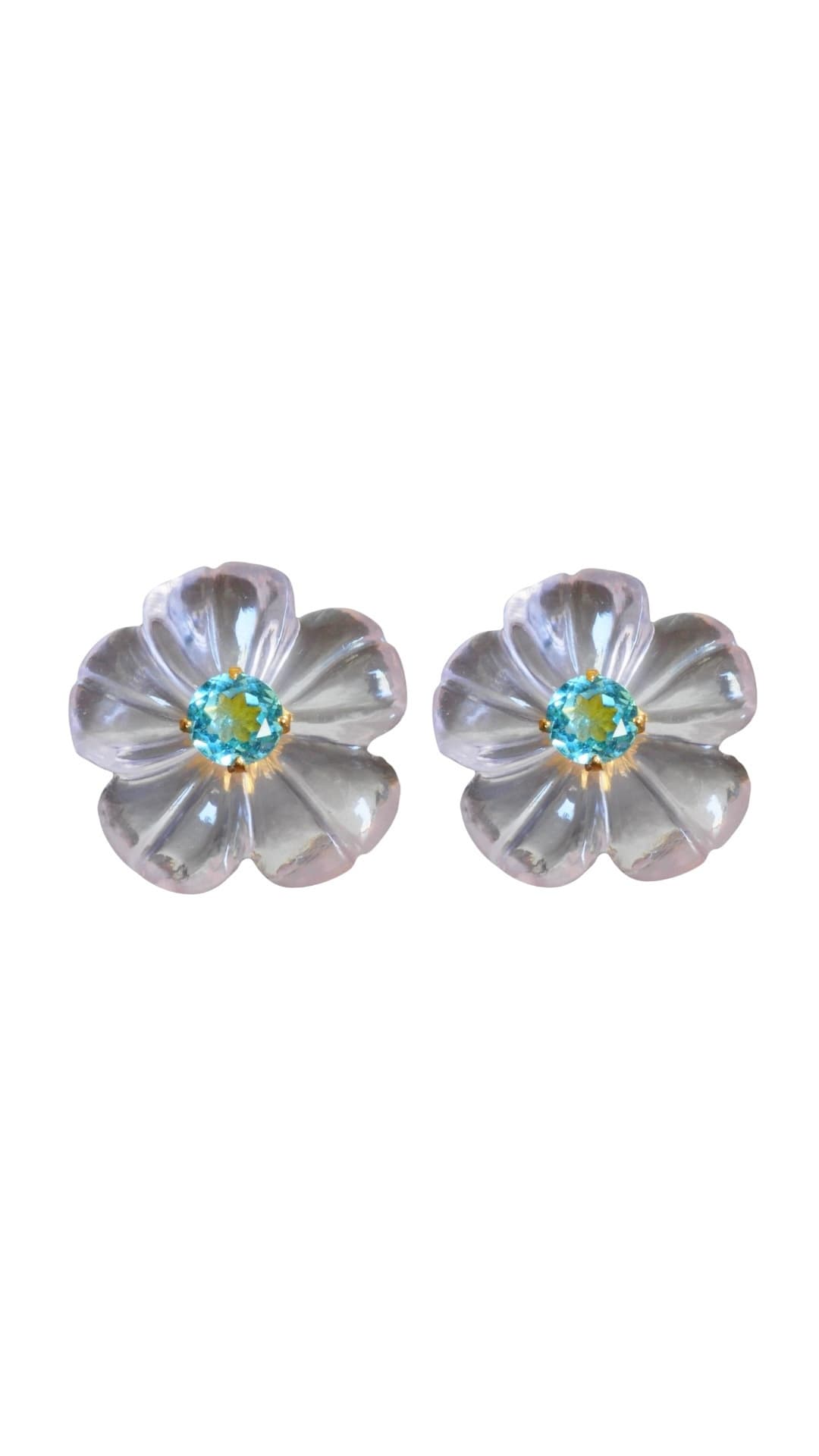 Sakura Gem Flowerピアス（正面）